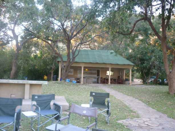 Nyamoumba Lodge